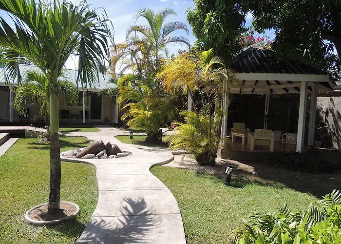 Hotel La Roussette Anse aux Pins